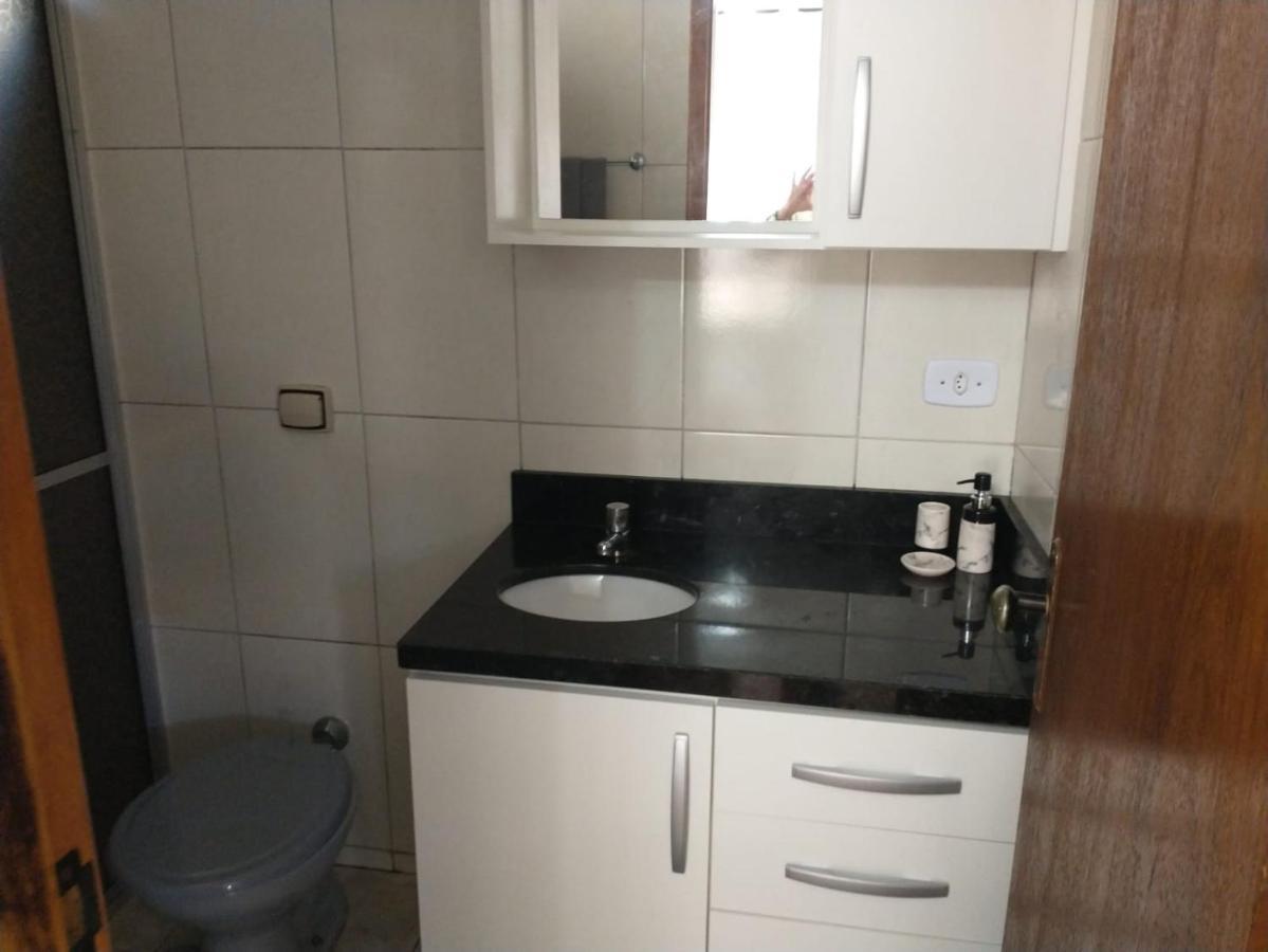 公寓 Residencial Vitor 5 *